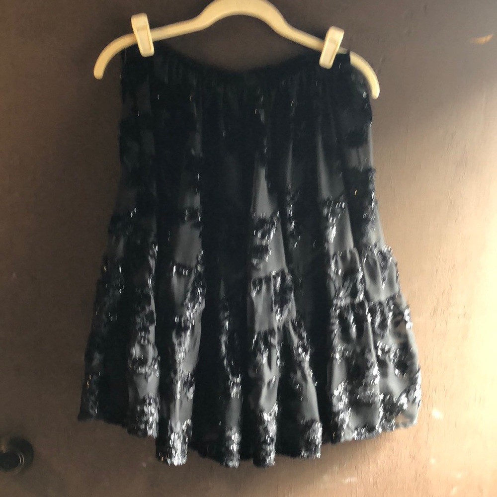 Double D short skirt